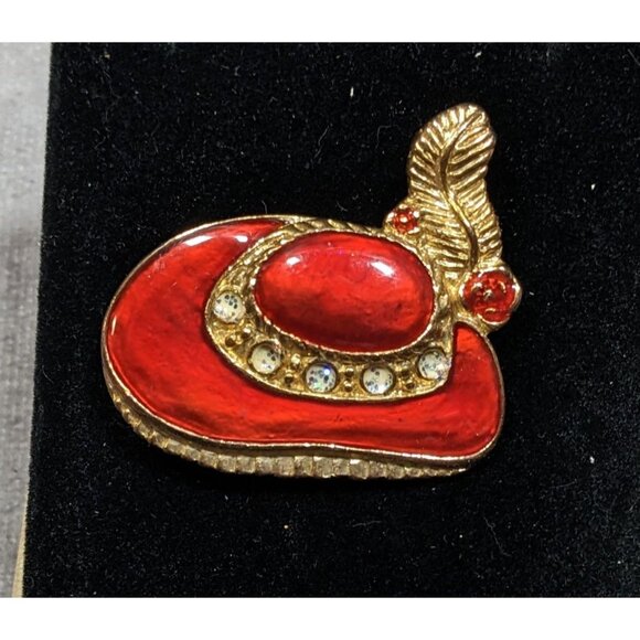 Vintage Red Enamel And Gold Tone Hat Shaped Brooch - Picture 3 of 4